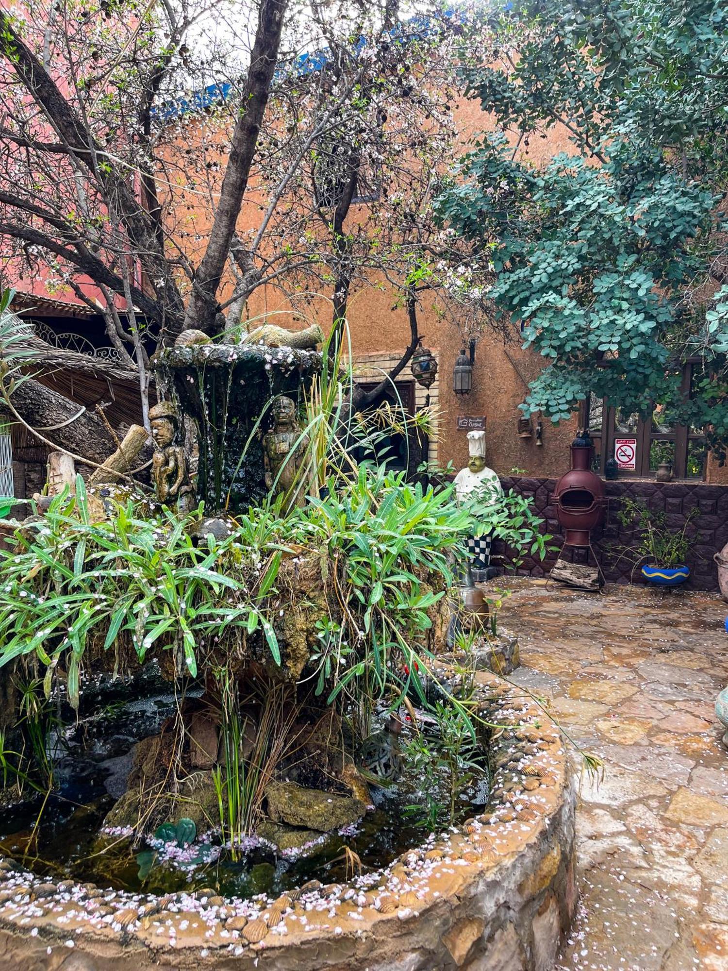 Auberge Le Refuge อักศรี ภายนอก รูปภาพ